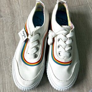 Blowfish Malibu Woman Lace Up Rainbow Pride Canvas Sneakers size 6.5